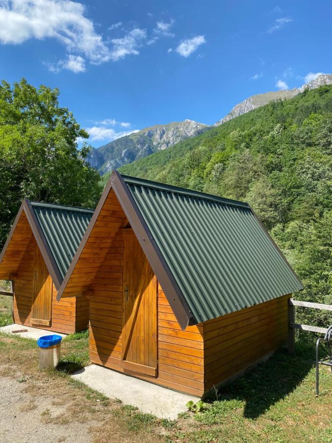 Apartmani Sastavci Тиентище Екстериор снимка