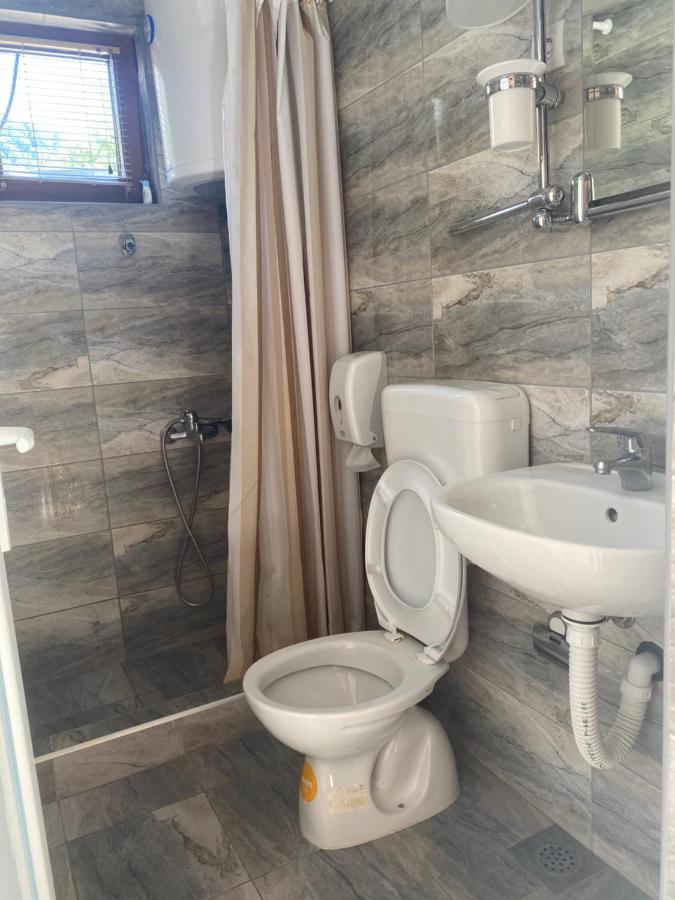 Apartmani Sastavci Тиентище Екстериор снимка