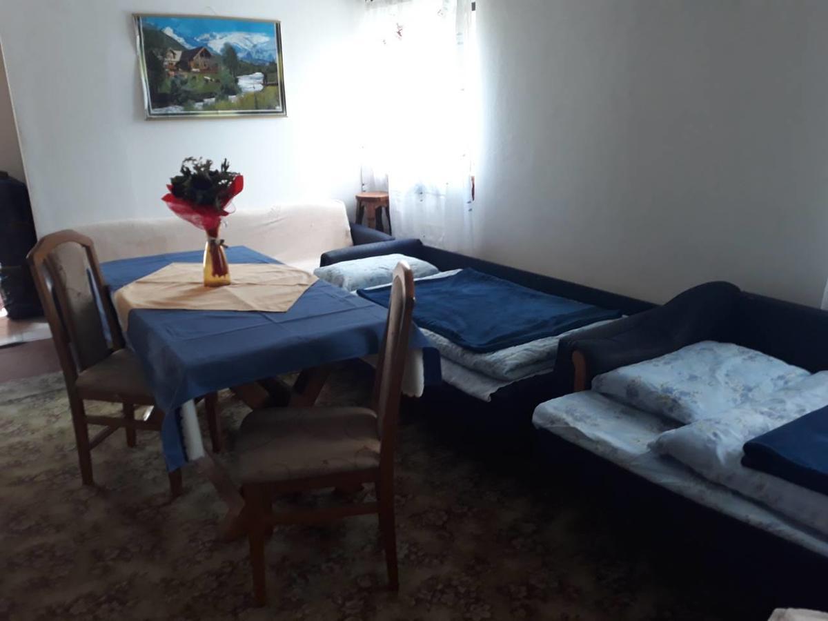 Apartmani Sastavci Тиентище Екстериор снимка